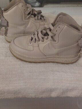Nike Men's High-Top Lace-Up Sneakers in Light Beige